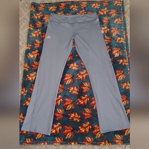 Cabela's Gray Athletic Leggings